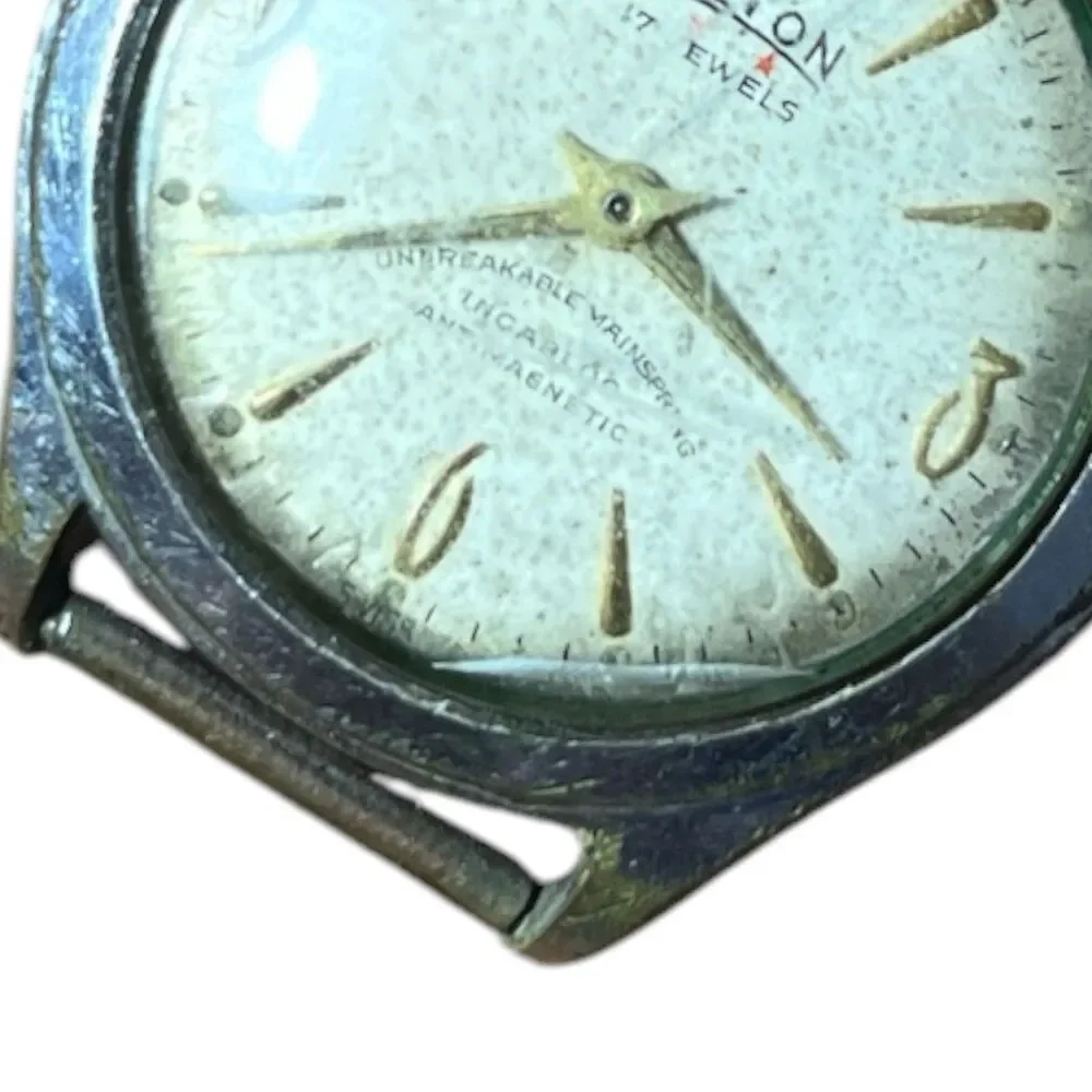 Vintage Hilton Mens Watch 17 Jewels Antimagnetic Stainless Incabloc Working READ